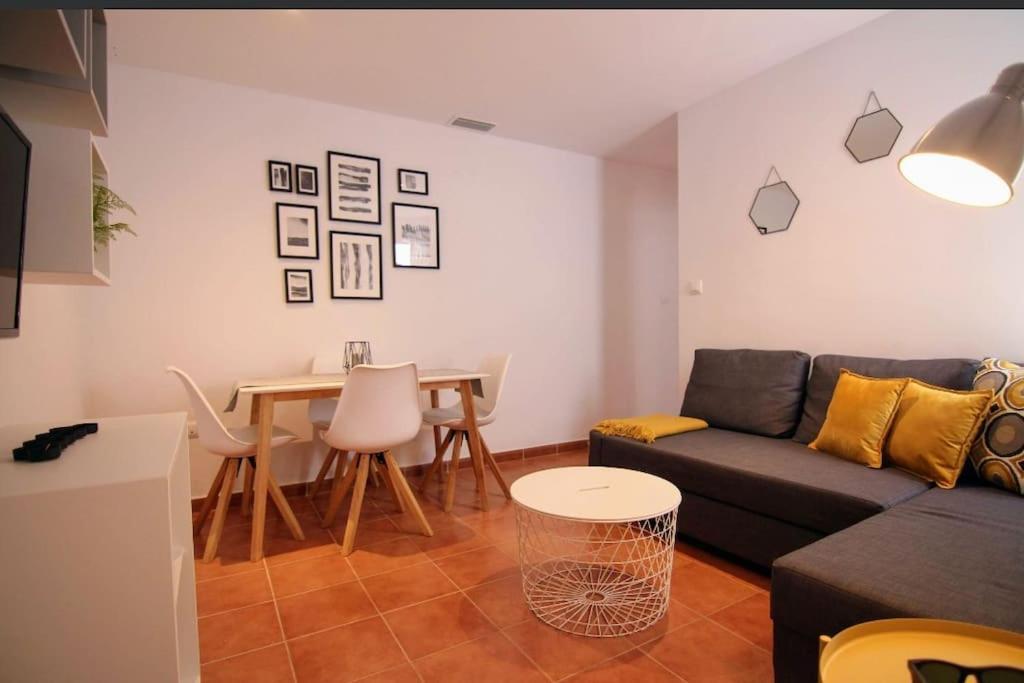 Apartamento La Laja 5 Min De La Playa Кадис Екстериор снимка